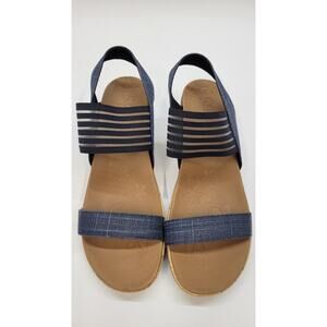 Skechers Women's Beverlee Smitten Kitten Wedge Sandal Size 11